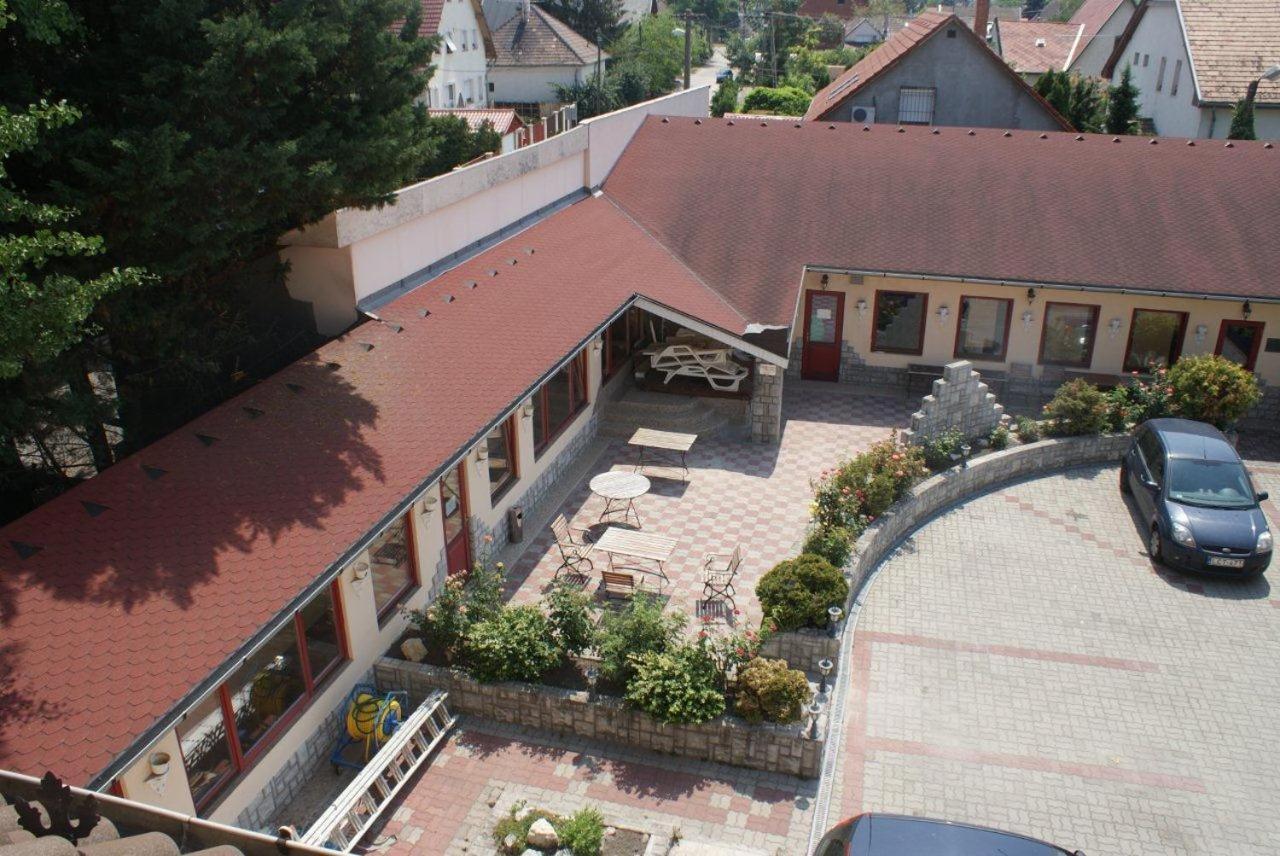Hotel Palota City Budapest Exterior photo